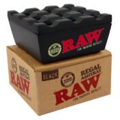RAW Posacenere Regal in Metallo Nero - SPUMONI